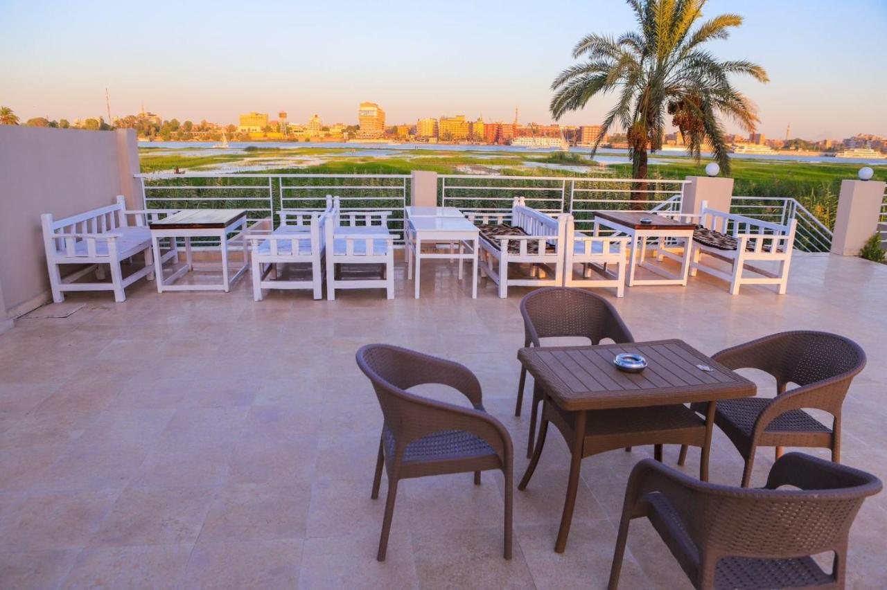 Royal Nile Villa - Pool View Apartment 1 Luxor Ngoại thất bức ảnh